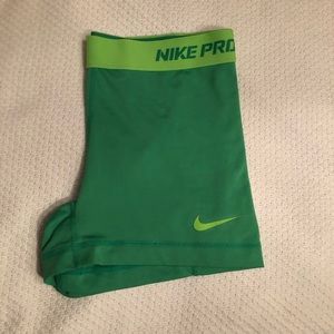 Nike Pro Women’s 3” Spandex